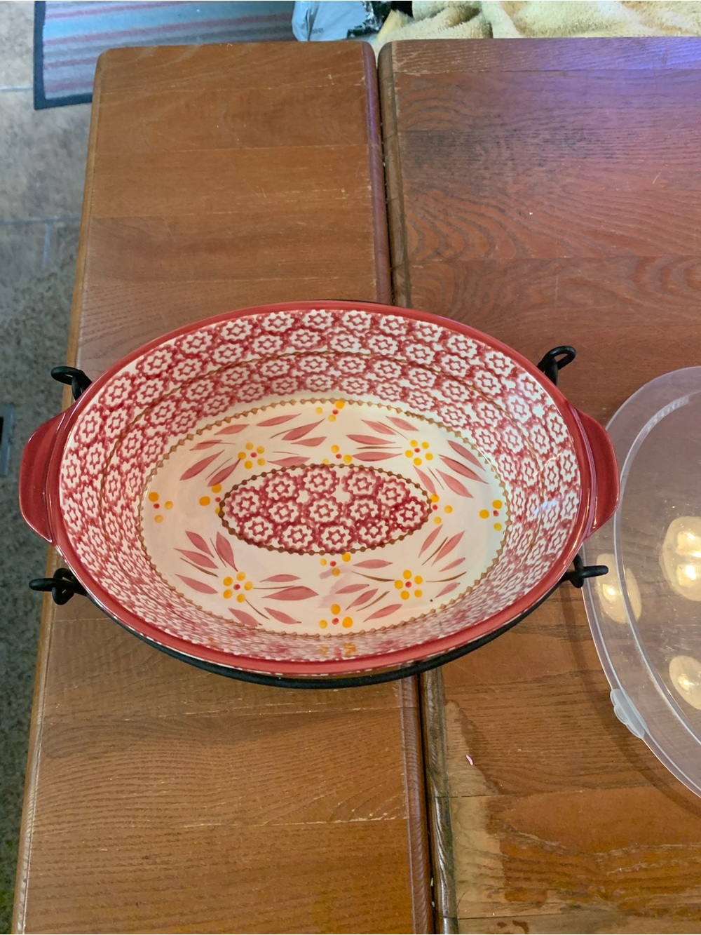Temp-tations By Tara Old World Cranberry 2 Quart Casserole Dish Basket Tray Lid - Picture 7 of 10